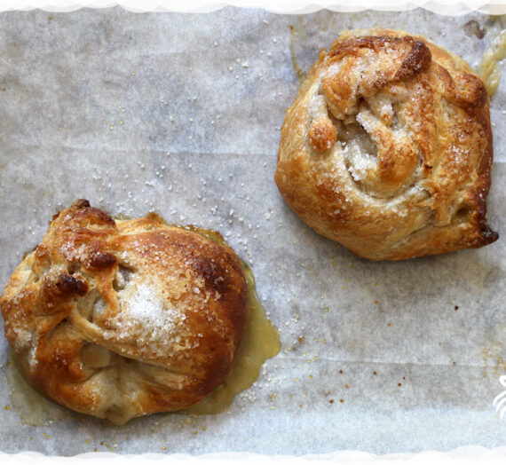Appelbollen van croissantdeeg